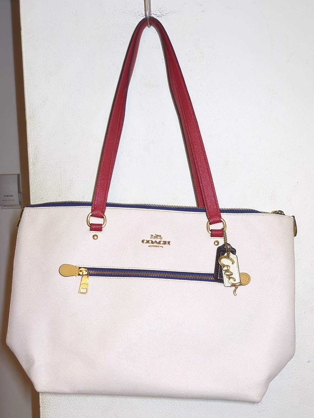 Coach Cream Leather Tote with Red Straps & Blue Trim W/3 Hang Tags NOW ONLY$110